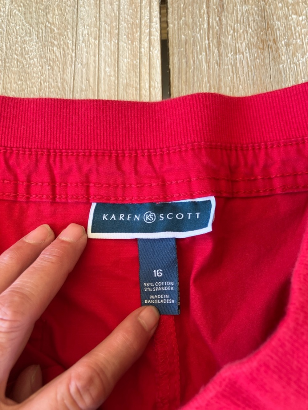 Karen Scott Bright Red Stretch Bermuda Shorts - Picture 4 of 8